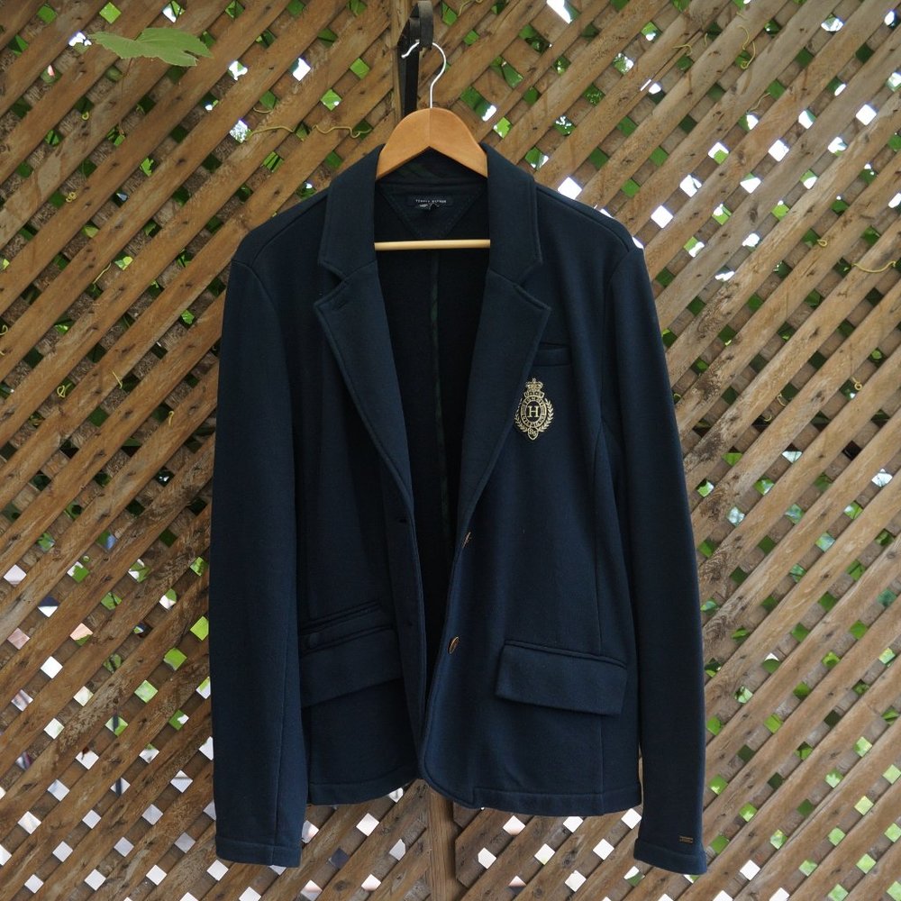 Tommy Hilfiger Navy Blazer with Embroidered Crest